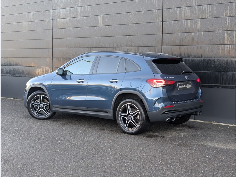 Image Mercedes-Benz GLA 250 e  AMG LINE TO SIEGES AVANTS ELECTRIQUES MEMOIRES CHAUFFANTS MULTIBEAM CAMERA DE RECUL ATTELAGE 
