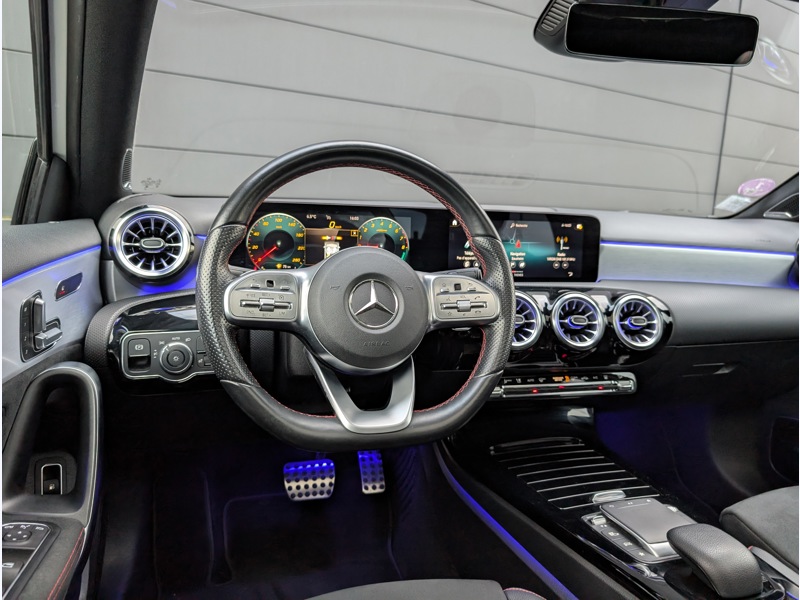 Image Mercedes-Benz CLASSE A 250 e Berline  AMG LINE TO SIEGES AVANTS ELECTRIQUES MEMOIRES CHAUFFANTS MULTIBEAM BURMEISTER CAMERA