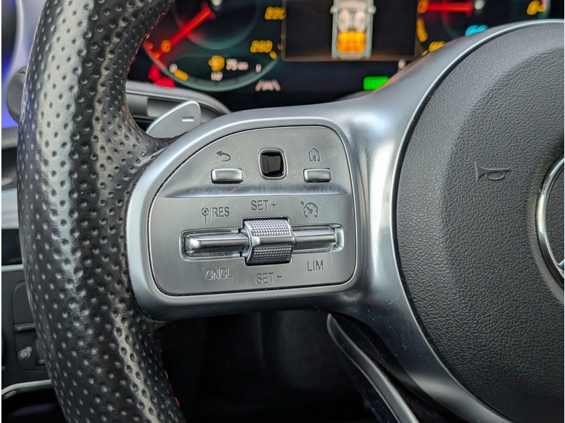 Image Mercedes-Benz CLASSE A 250 e Berline  AMG LINE TO SIEGES AVANTS ELECTRIQUES MEMOIRES CHAUFFANTS MULTIBEAM BURMEISTER CAMERA