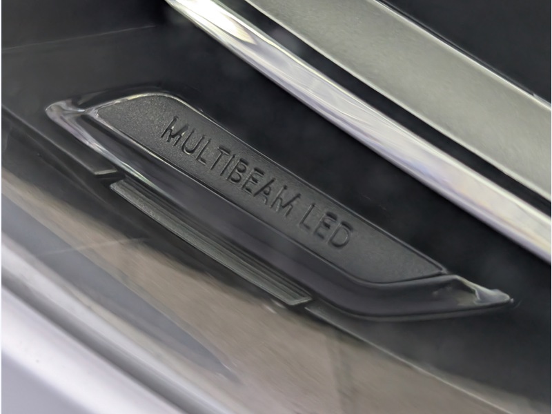 Image Mercedes-Benz CLASSE A 250 e Berline  AMG LINE TO SIEGES AVANTS ELECTRIQUES MEMOIRES CHAUFFANTS MULTIBEAM BURMEISTER CAMERA