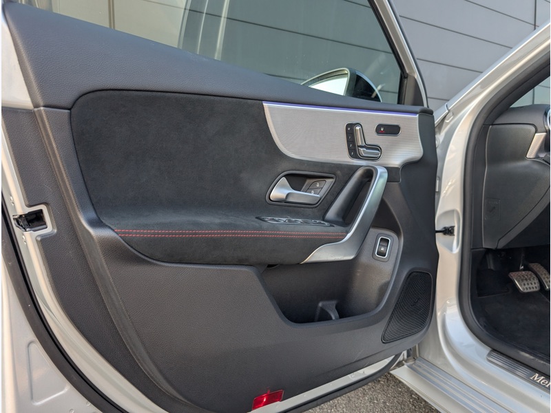 Image Mercedes-Benz CLASSE A 250 e AMG Line TO SIEGES ELECTRIQUES MEMOIRES CHAUFFANTS CAMERA DE RECUL MULTIBEAM SONORISATION ADVA