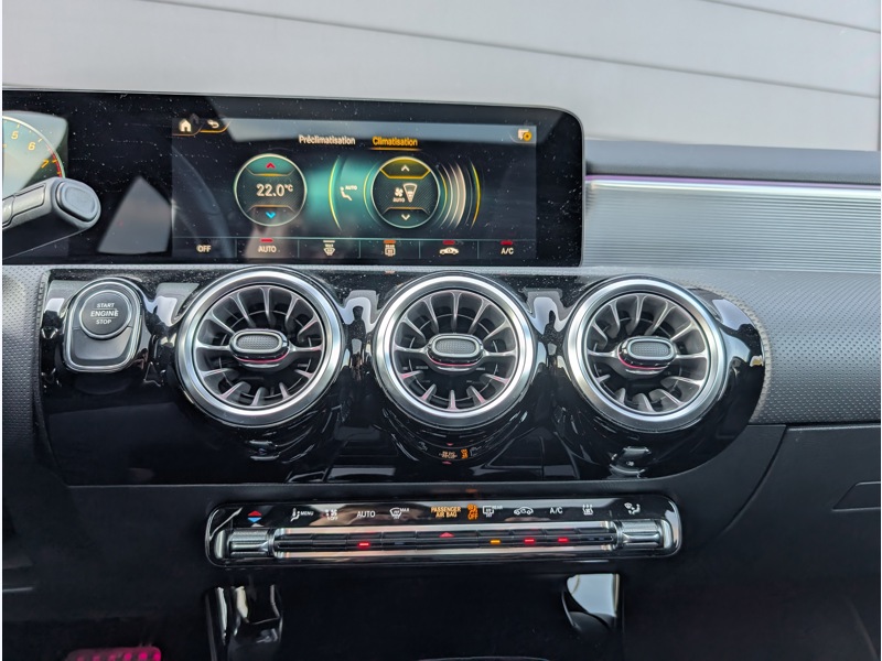 Image Mercedes-Benz CLASSE A 250 e AMG Line TO SIEGES ELECTRIQUES MEMOIRES CHAUFFANTS CAMERA DE RECUL MULTIBEAM SONORISATION ADVA