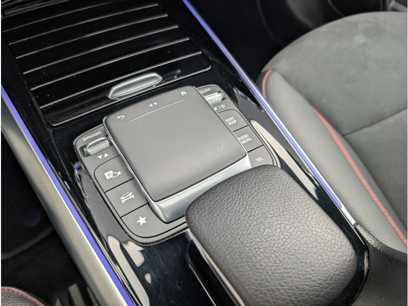 Image Mercedes-Benz EQA 250  AMG LINE TO SIEGES AVANTS CHAUFFANTS CAMERA DE RECUL SONORISATION ADVANCED PROJECTEURS LED ATTE