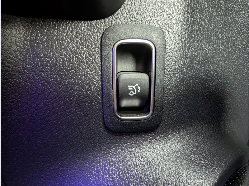 Image Mercedes-Benz EQA 350 4MATIC AMG LINE TO CAMERA 360° HUD SIEGES AVANT ELECTRIQUES MEMOIRES CHAUFFANTS SONORISATON ADVA