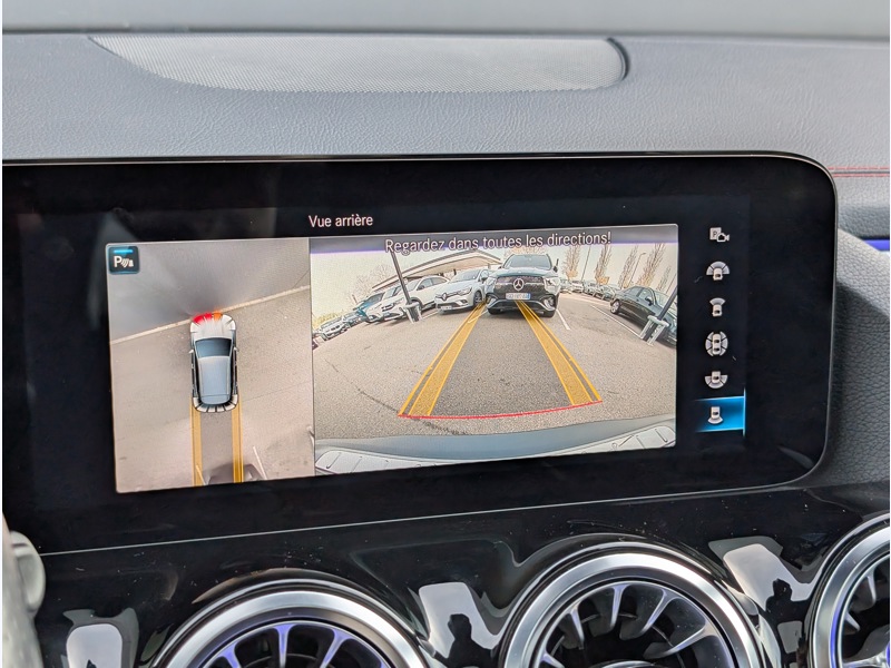 Image Mercedes-Benz EQA 350 4MATIC AMG LINE TO CAMERA 360° HUD SIEGES AVANT ELECTRIQUES MEMOIRES CHAUFFANTS SONORISATON ADVA