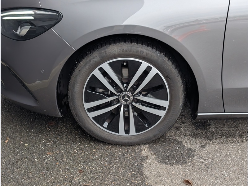 Image Mercedes-Benz CLASSE B 180  PROGRESSIVE LINE CAMERA DE RECUL PROJECTEURS LED BOITE DE VITESSES MANUELLE A 6 RAPPORTS REGULA