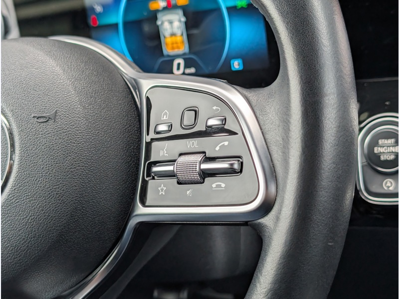 Image Mercedes-Benz CLASSE B 180  PROGRESSIVE LINE CAMERA DE RECUL PROJECTEURS LED BOITE DE VITESSES MANUELLE A 6 RAPPORTS REGULA