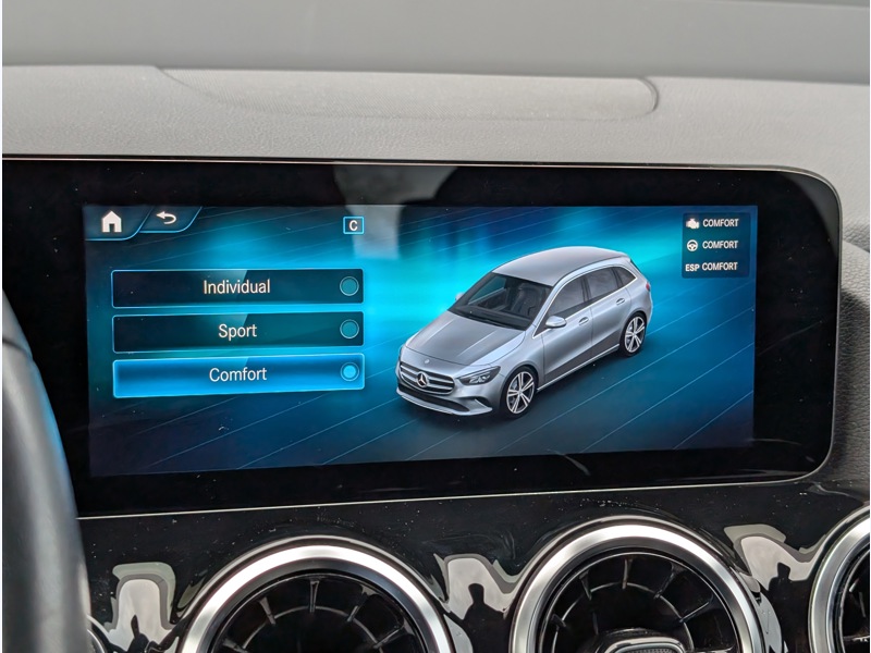 Image Mercedes-Benz CLASSE B 180  PROGRESSIVE LINE CAMERA DE RECUL PROJECTEURS LED BOITE DE VITESSES MANUELLE A 6 RAPPORTS REGULA