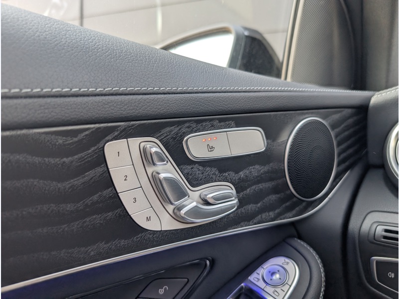 Image Mercedes-Benz GLC COUPÉ 220 d 4MATIC Coupé AMG LINE TO SIEGES ELECCTRIQUES MEMOIRES CHAUFFANTS DISTRONIC CAMERA 360 ATTELAGE