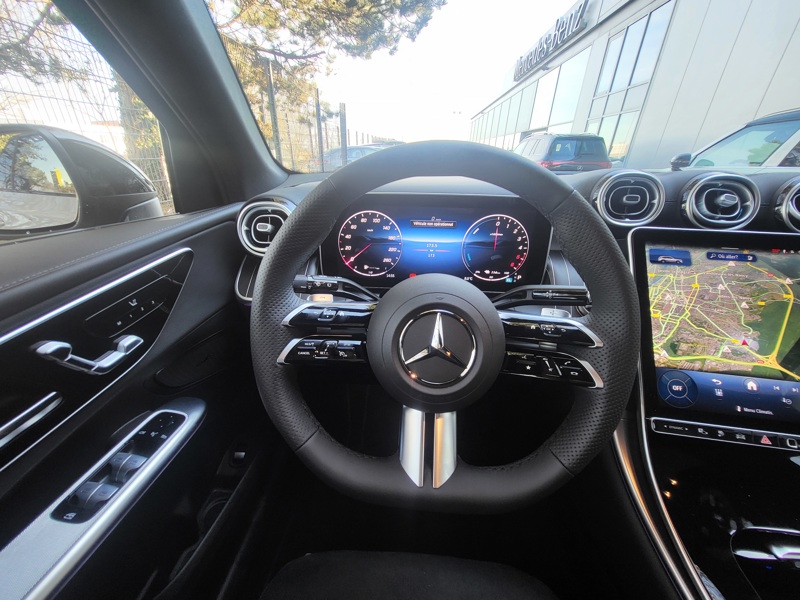 Image Mercedes-Benz GLC SUV GLC 300 de Hybrid EQ 4MATIC AMG Line  2546 GLC?300 de 4MATIC AMG Line