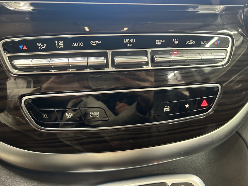 Image Mercedes-Benz CLASSE V V 300 d AVANTGARDE Extra long AVANTGARDE 