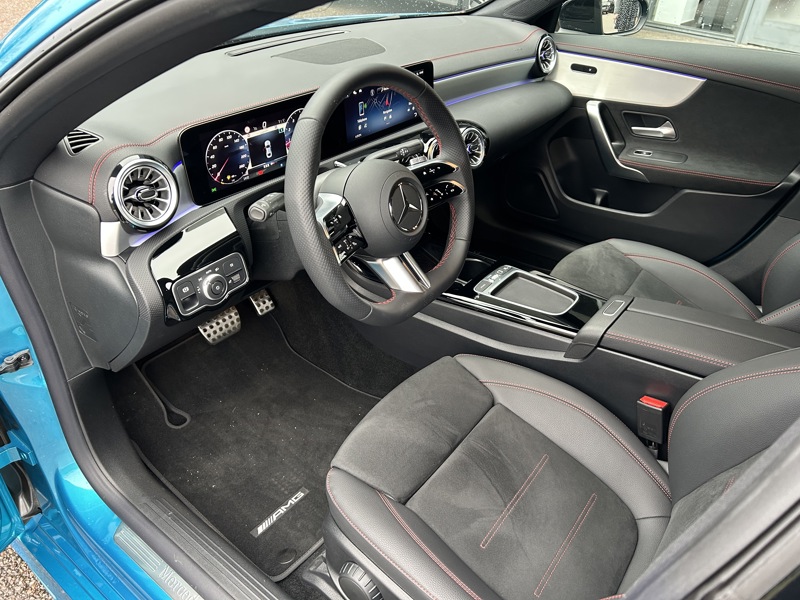 Image Mercedes-Benz CLA COUPÉ CLA 200 Coupé AMG Line AMG Line 