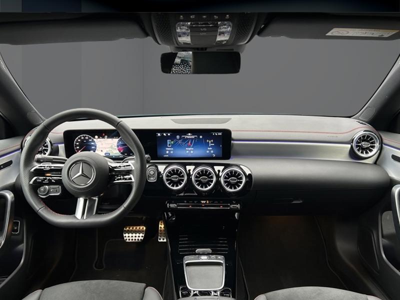 Image Mercedes-Benz CLA COUPÉ CLA 200 Coupé AMG Line AMG Line 