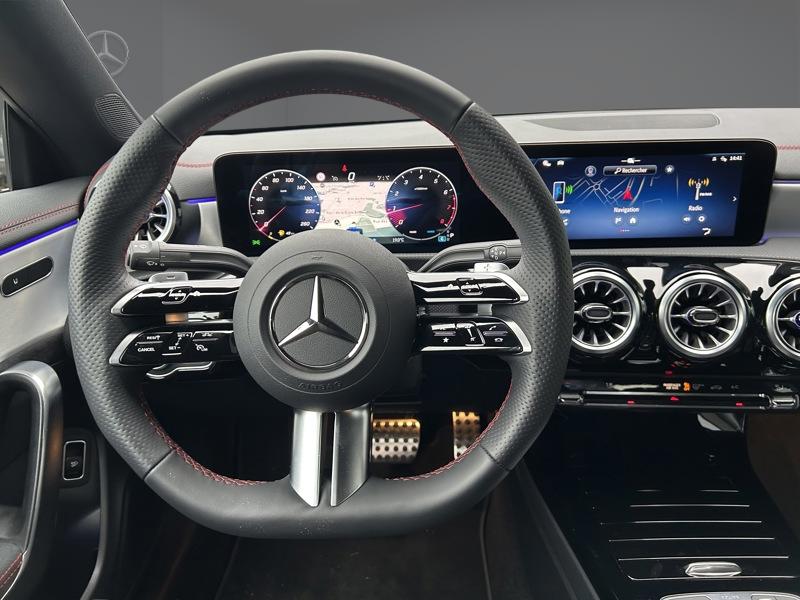Image Mercedes-Benz CLA COUPÉ CLA 200 Coupé AMG Line AMG Line 