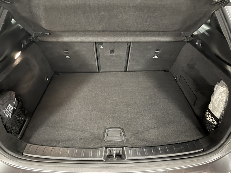 Image Mercedes-Benz GLA 220 d 4MATIC AMG Line  Toit Ouvrant Full Led Apple CarPlay 