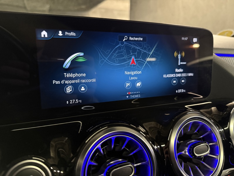 Image Mercedes-Benz GLA 220 d 4MATIC AMG Line  Toit Ouvrant Full Led Apple CarPlay 