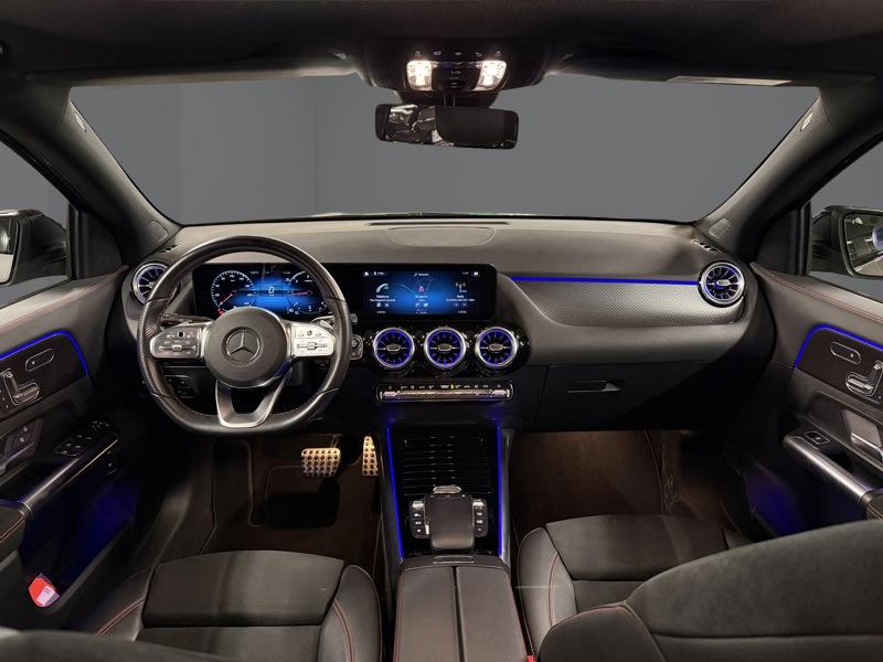 Image Mercedes-Benz GLA 220 d 4MATIC AMG Line  Toit Ouvrant Full Led Apple CarPlay 