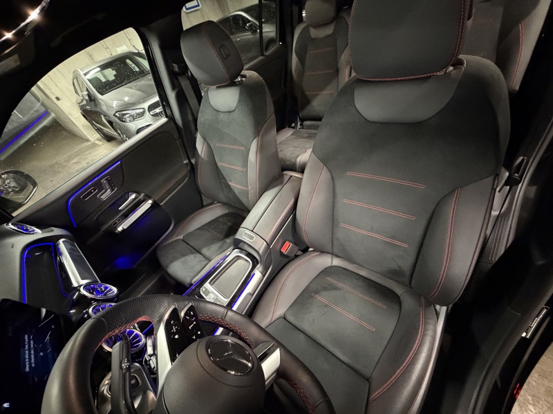 Image Mercedes-Benz GLB 200 d AMG Line  Toit Ouvrant Full Led