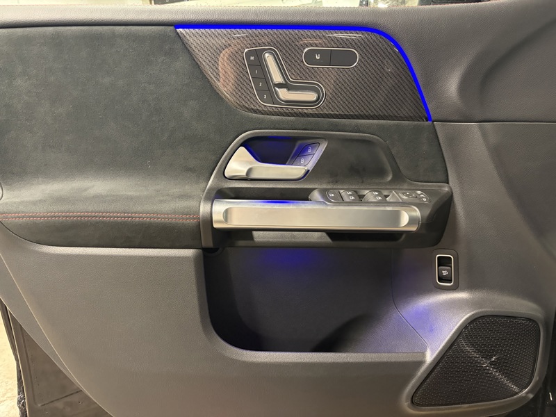 Image Mercedes-Benz GLB 200 d AMG Line  Toit Ouvrant Full Led