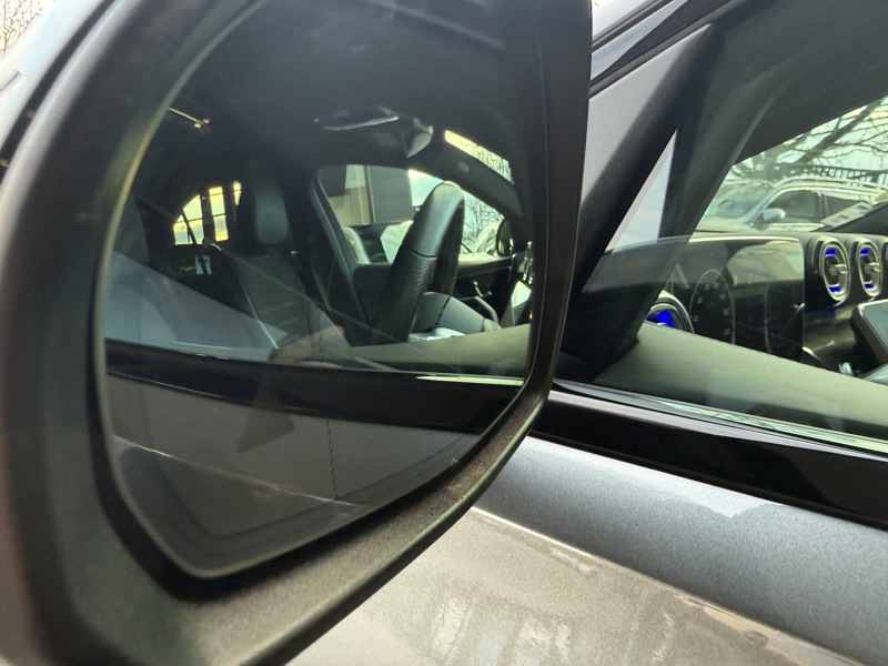 Image Mercedes-Benz CLASSE C BERLINE 220 d Berline AMG Line  Toit Ouvrant Full Led Apple CarPlay Pack Black 