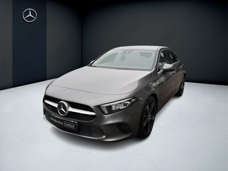 Photo Mercedes-Benz CLASSE A 220 d Berline Progressive Line  Full Led Attelage 