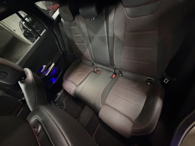 Image Mercedes-Benz GLA 200 d AMG Line AMG Line Toit Ouvrant Full Led