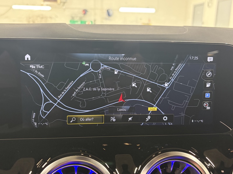 Image Mercedes-Benz EQA 250 AMG Line  Full Led Apple CarPlay Pack Black