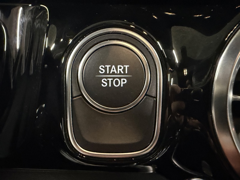 Image Mercedes-Benz EQA 250 AMG Line  Full Led Apple CarPlay Pack Black