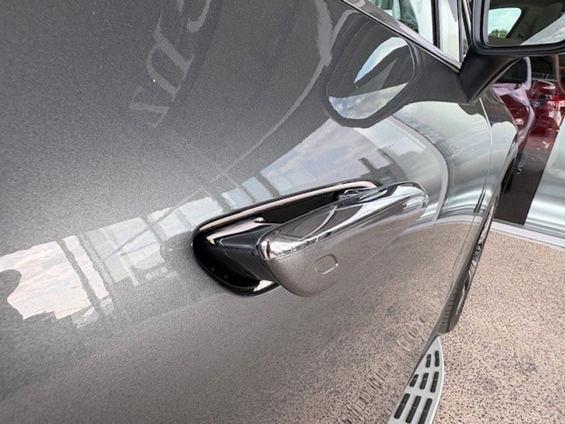 Image Mercedes-Benz EQE SUV 500 4MATIC SUV Electric Art Digital light TO GPS Carplay Caméra 360 Burmester HUD Sièges cuir élec c