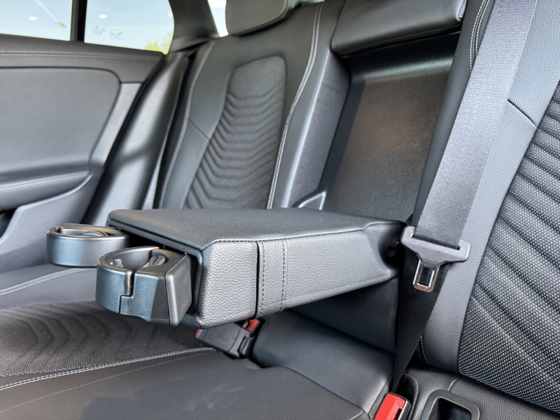 Image Mercedes-Benz CLA SHOOTING BRAKE CLA 180 Shooting Brake Pack Progressive Full leds GPS Caméra Carplay Sièges chauffants Régul Clim au