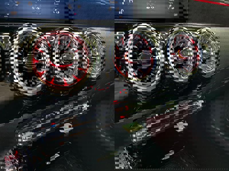 Image Mercedes-Benz CLASSE A 200 AMG Line AMG Line 