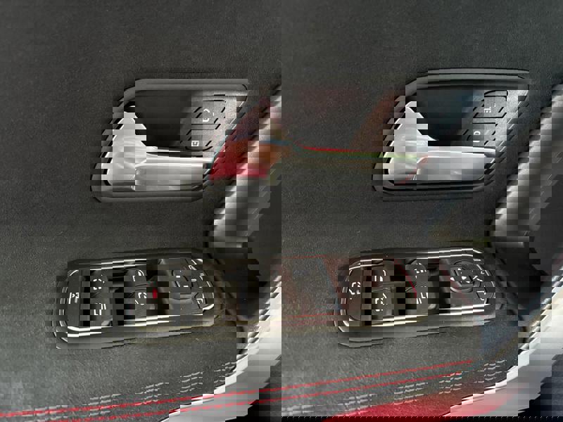 Image Mercedes-Benz CLASSE A 200 AMG Line AMG Line 