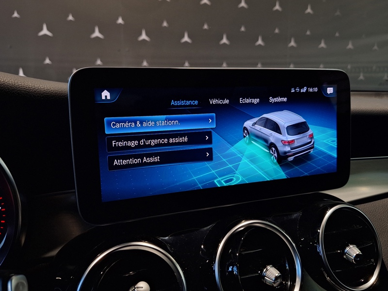 Image Mercedes-Benz GLC SUV GLC 300e 4MATIC SUV AMG Line  