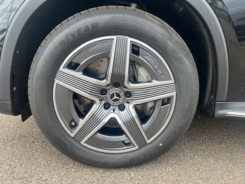 Image Mercedes-Benz GLC SUV GLC 200 d 4MATIC AMG Line  2546 GLC 200 d 4MATIC