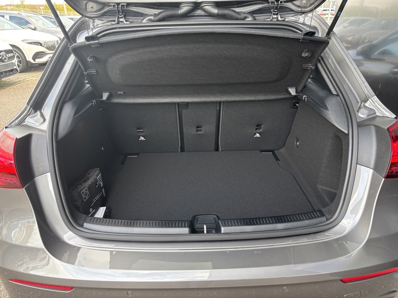 Image Mercedes-Benz CLASSE A 200 d Star Edition  1770 Classe A 200 d Star Edition