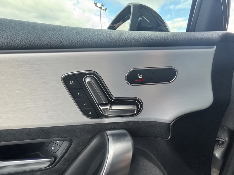 Image Mercedes-Benz CLASSE A 200 d Star Edition  1770 Classe A 200 d Star Edition