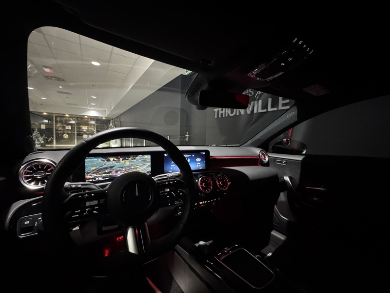 Image Mercedes-Benz CLASSE A A 200 d Compacte AMG Line Classe A 200 d AMG Line