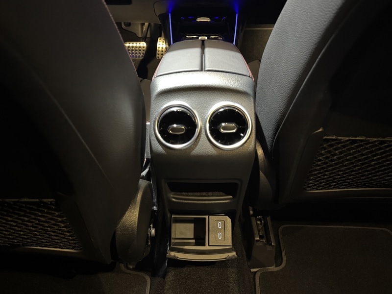 Image Mercedes-Benz GLB 200 d AMG Line AMG Line Classe GLB GLB 220 AMG LINE 8G-DCT