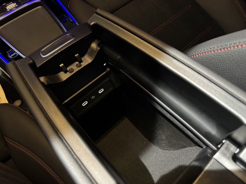 Image Mercedes-Benz GLB 200 d AMG Line AMG Line Classe GLB GLB 220 AMG LINE 8G-DCT