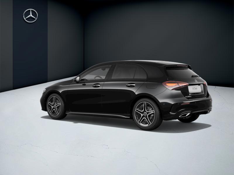 Image Mercedes-Benz CLASSE A A 200 d Compacte AMG Line Classe A 200D AMG LINE