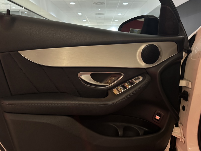 Image Mercedes-Benz GLC COUPÉ GLC 250 d 4MATIC Coupé Sportline SPORTLINE  GLC COUPE 250 D SPORTLINE 