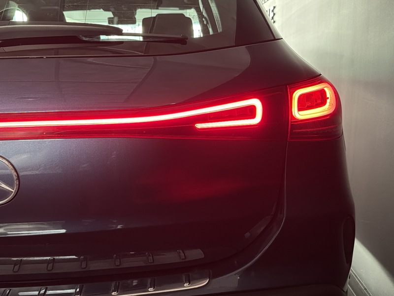 Image Mercedes-Benz EQA 250+ AMG Line AMG LINE EQA 250+ AMG LINE