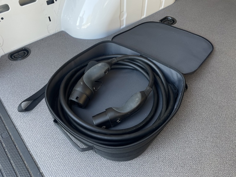 Image Mercedes-Benz VITO FG e 112 Fourgon Long NEUF 116ch 54000€HT 