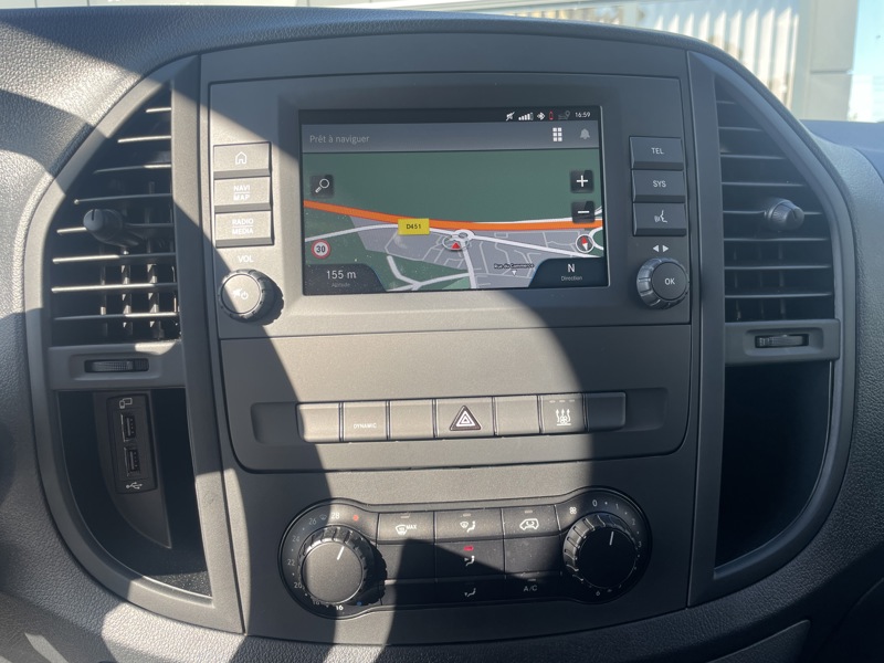 Image Mercedes-Benz VITO FG e 112 Fourgon Long NEUF 116ch 54000€HT 