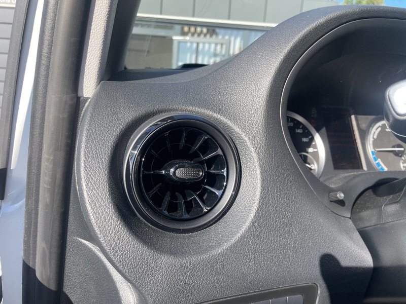 Image Mercedes-Benz VITO FG e 112 Fourgon Long NEUF 116ch 54000€HT 