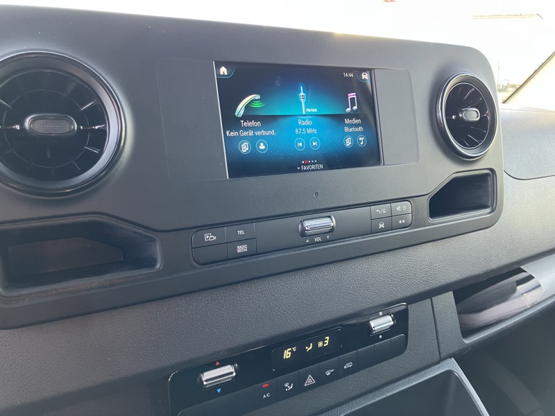 Image Mercedes-Benz SPRINTER FG 317 CDI 43S 14m3 L3H2 Gtie 48mois+2 révisions incluses 32.890Euro HT