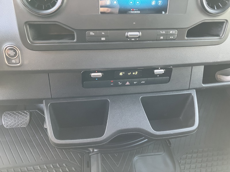 Image Mercedes-Benz SPRINTER FG 317 CDI 43S 14m3 L3H2 Gtie 48mois+2 révisions incluses 32.890Euro HT