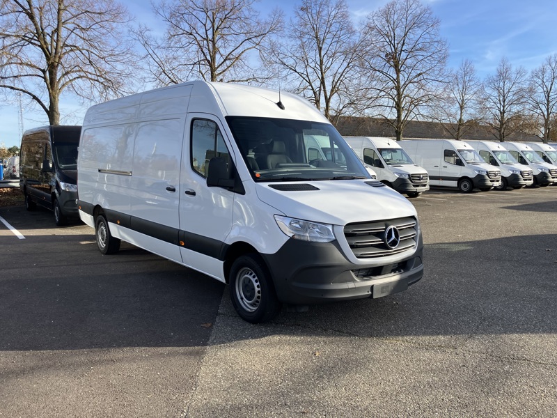 Image Mercedes-Benz SPRINTER FG 317 CDI 43S 14m3 L3H2 Gtie 48mois+2 révisions incluses 32.890Euro HT