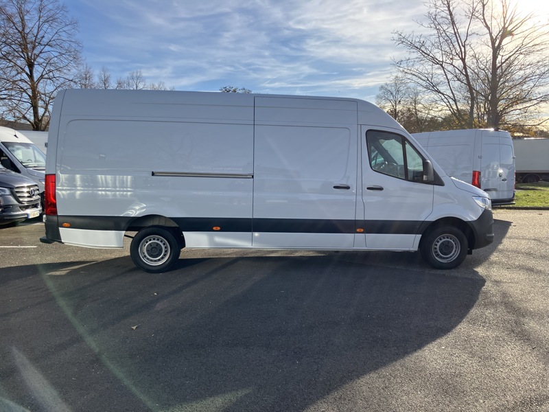 Image Mercedes-Benz SPRINTER FG 317 CDI 43S 14m3 L3H2 Gtie 48mois+2 révisions incluses 32.890Euro HT