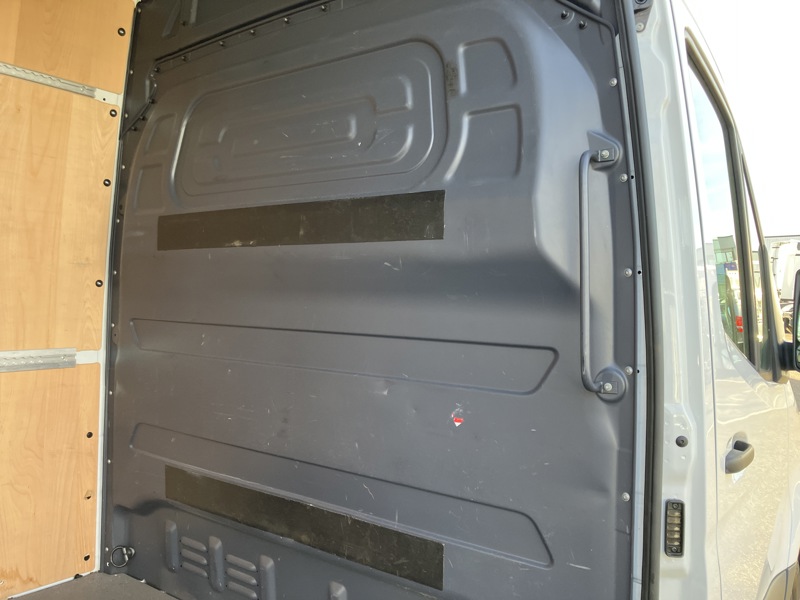 Image Mercedes-Benz SPRINTER FG 317 CDI 43S 14m3 L3H2 Gtie 48mois+2 révisions incluses 32.890Euro HT